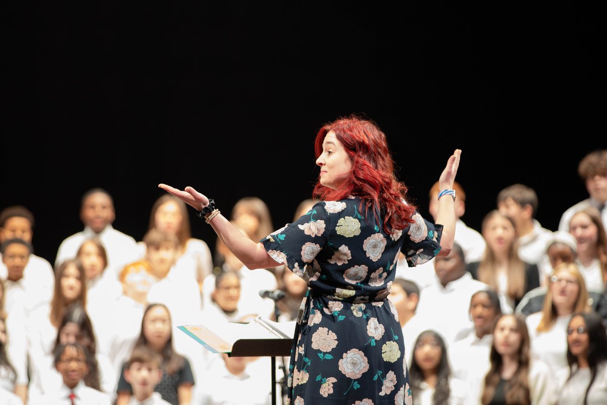 SweetHomeCSD's tweet photo. Our District Music Festival was a huge success this weekend. Hundreds enjoyed the music of our elementary, middle, and high school musicians. Thank you to everyone involved! #WeAreSweetHome #SPGoal2 @SweetHomeMusic7 https://t.co/5u6Z3Te4zZ