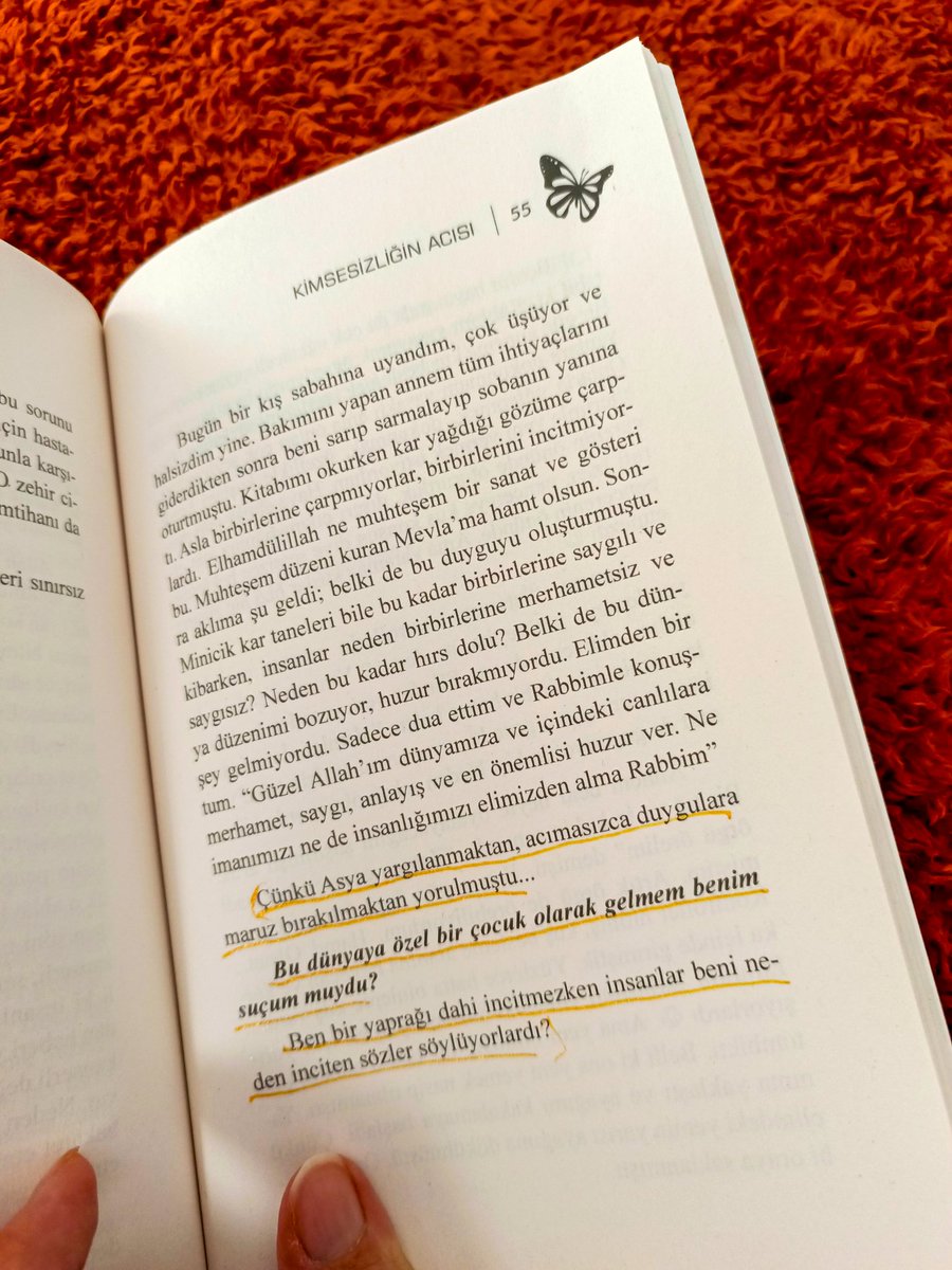 birmasalbulutu's tweet photo. "Eğer ölüm saatin gelmediyse ölemiyorsun. "
#KimsesizliğinAcısı #AsyaD #okudumbitti #kitaptavsiyem https://t.co/xr23ovScC1