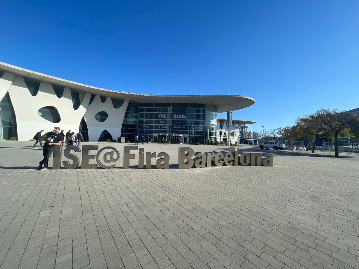 Catchbox tweet media