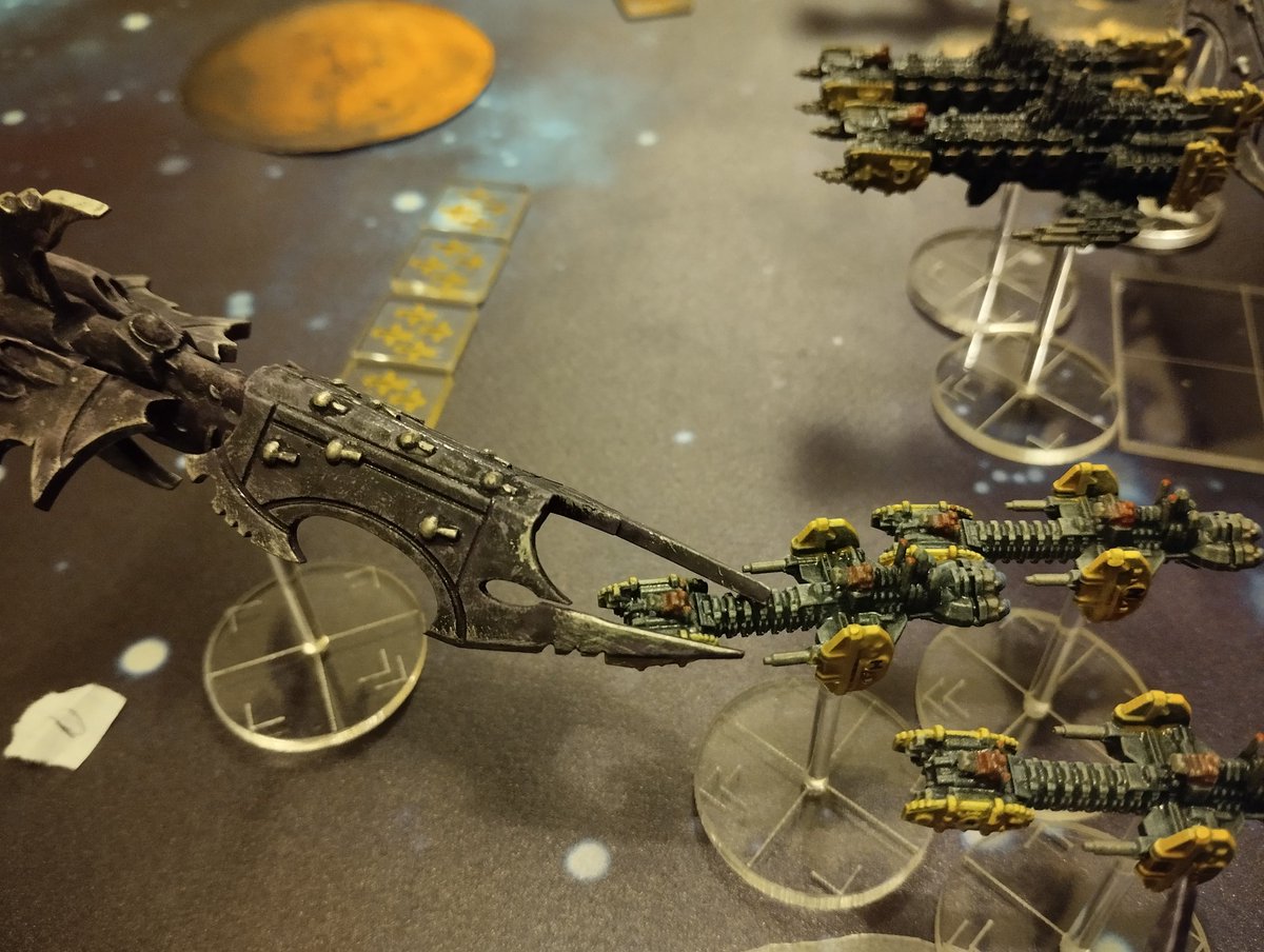 OurilGames's tweet photo. Un pequeño pequeño resumen en fotos de las partidas de BFG del sábado.Marines&amp;Tau. Marines&amp;Darkeldars
#ourilgames #warhammer40k #battlefleetgothic #warhammer #wargames #SpaceMarine2 #spacemarines #Tau #darkeldars #boardgames https://t.co/pUe6VdzV3h