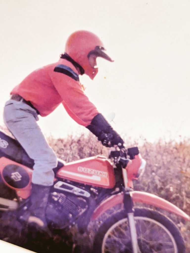 nao06484503's tweet photo. #SUZUKI
#TS250 最終型
#TS125
#TS50
#TS200
#ハスラー https://t.co/RLMEAzOftI