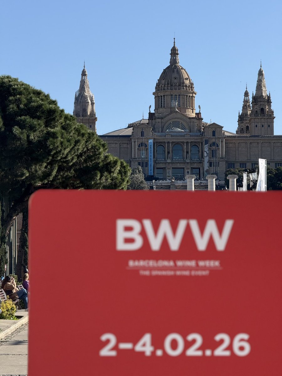 #barcelonawineweek 🍷
—
<a href="/AndrexDeLarge/">Toronja Hidraulica</a> <a href="/hbalwineok/">Hernán Bal</a>