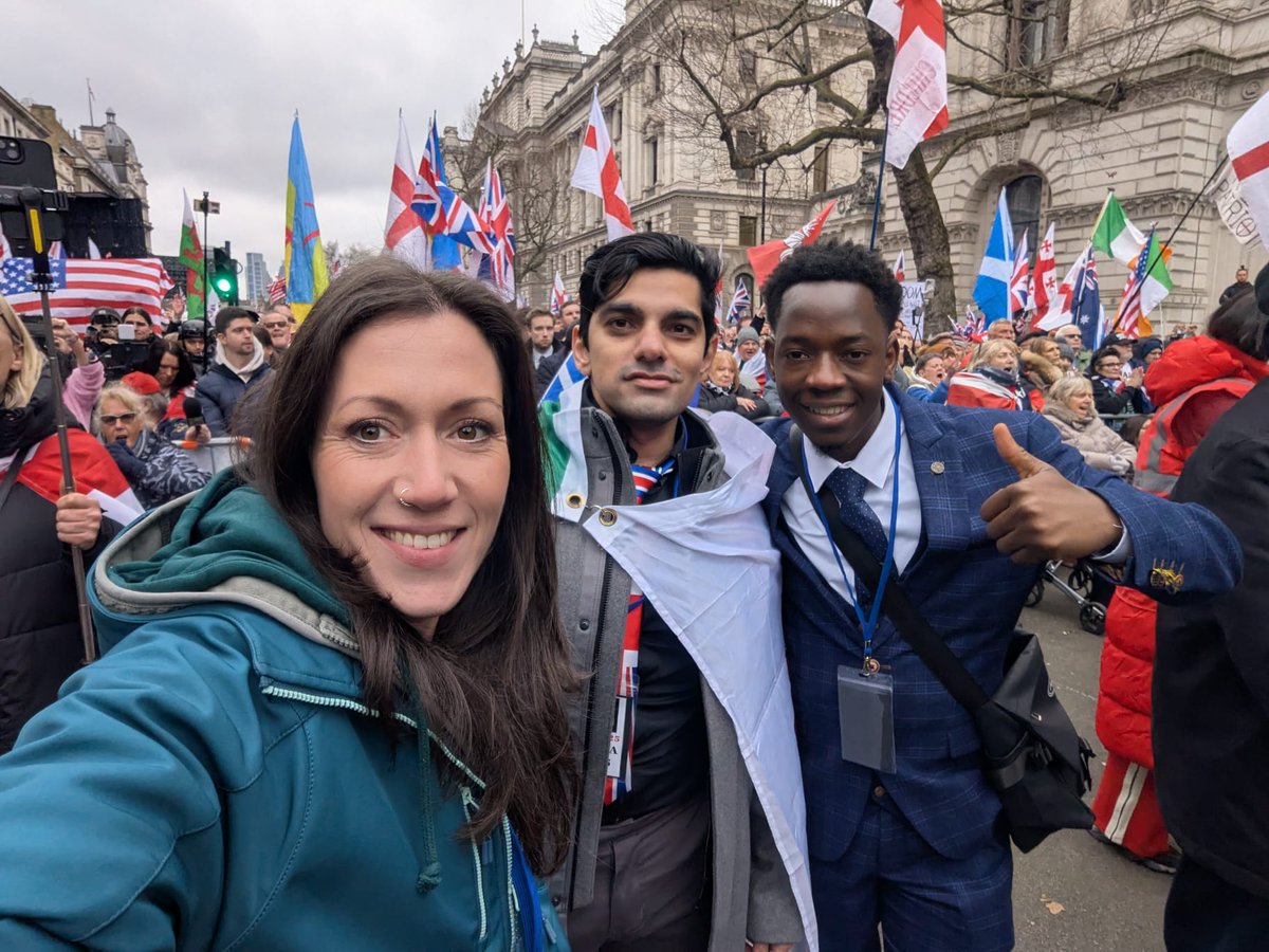 SirshoaibS's tweet image. It was great meeting @Barakabihimo , a true patriot who stands united with others and has been doing incredible work for a long time now. 💪

Keep up the amazing work, mate—you're making a real difference! 👏 #Patriot #Unity #GreatWork