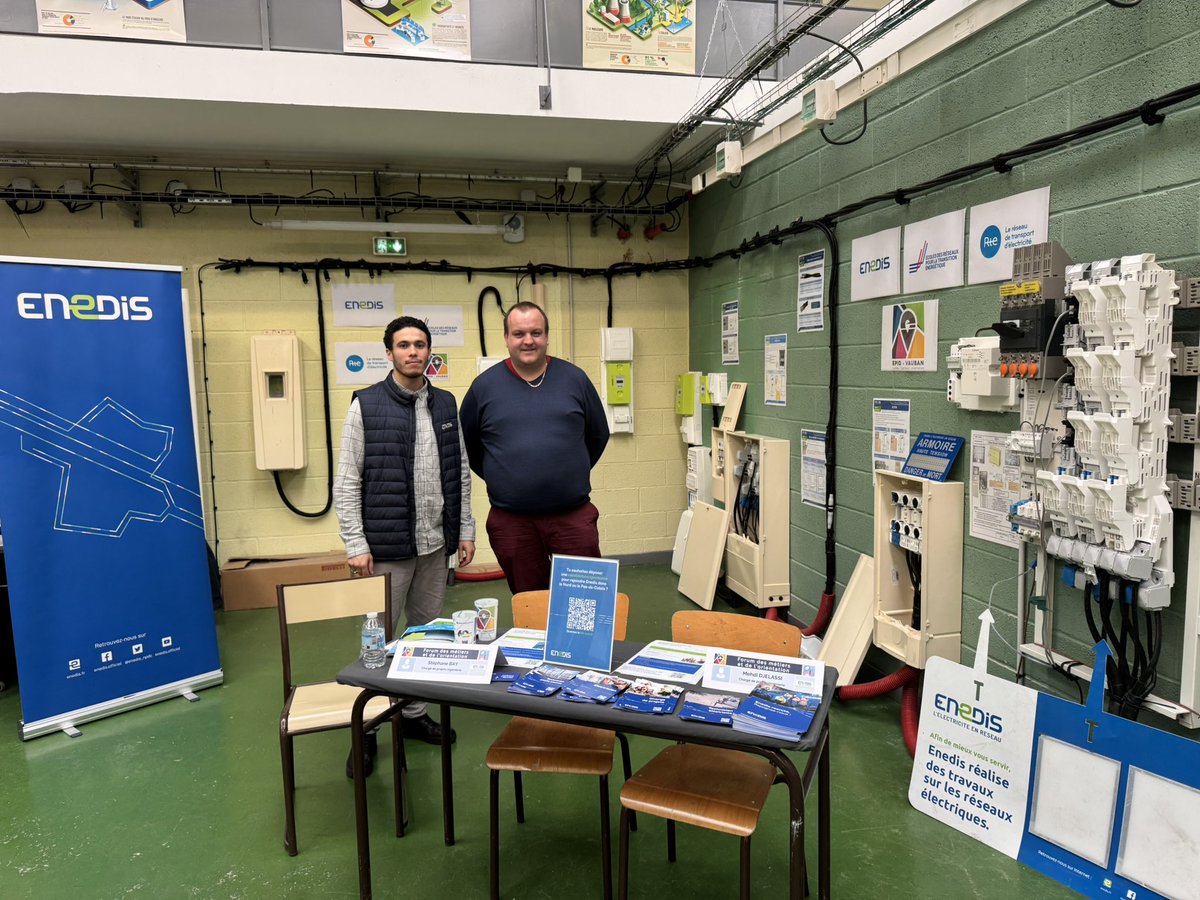 .<a href="/enedis/">Enedis</a> était présente au forum des métiers de <a href="/epidvauban_dk/">Groupe EPID-VAUBAN</a> pour échanger avec les collégiens et lycéens sur leur avenir professionnel.

👏 Un grand merci à Stéphane Bay et Mehdi Djelassi pour avoir présenté leur métier au sein du service Raccordement Ingénierie d’Enedis et