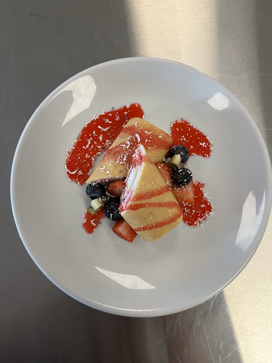 Walnut Grove HS Culinary Arts (@wghs_culinary) on Twitter photo Intro to Culinary final plating lab! These student cooks learned about height variations, contrasts in color & texture, lighting, etc. Great start to this fun lab! <a href="/TothDustin/">Dustin Toth</a> <a href="/WalnutGroveHS/">Walnut Grove High School</a> <a href="/TheGroveCTE/">Walnut Grove HS CTE</a> <a href="/prosperCTE/">Prosper CTE</a> <a href="/ProsperISD/">Prosper ISD</a> Intro to Culinary final plating lab! These student cooks learned about height variations, contrasts in color & texture, lighting, etc. Great start to this fun lab! <a href="/TothDustin/">Dustin Toth</a> <a href="/WalnutGroveHS/">Walnut Grove High School</a> <a href="/TheGroveCTE/">Walnut Grove HS CTE</a> <a href="/prosperCTE/">Prosper CTE</a> <a href="/ProsperISD/">Prosper ISD</a>