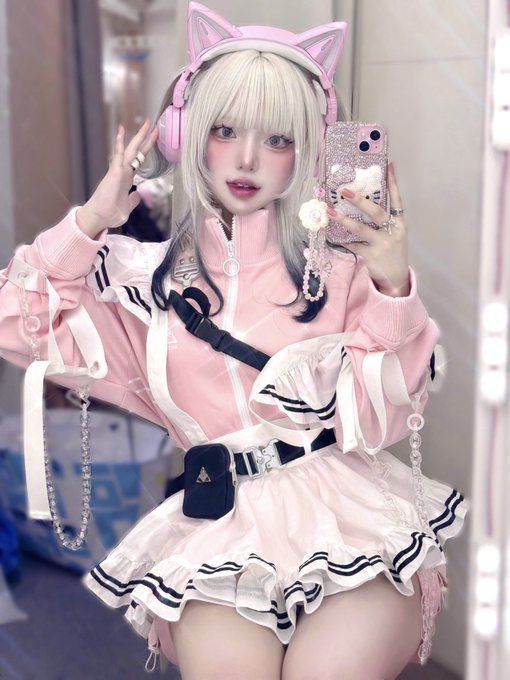 コスプレイヤー凸守たかねのTwitter画像41