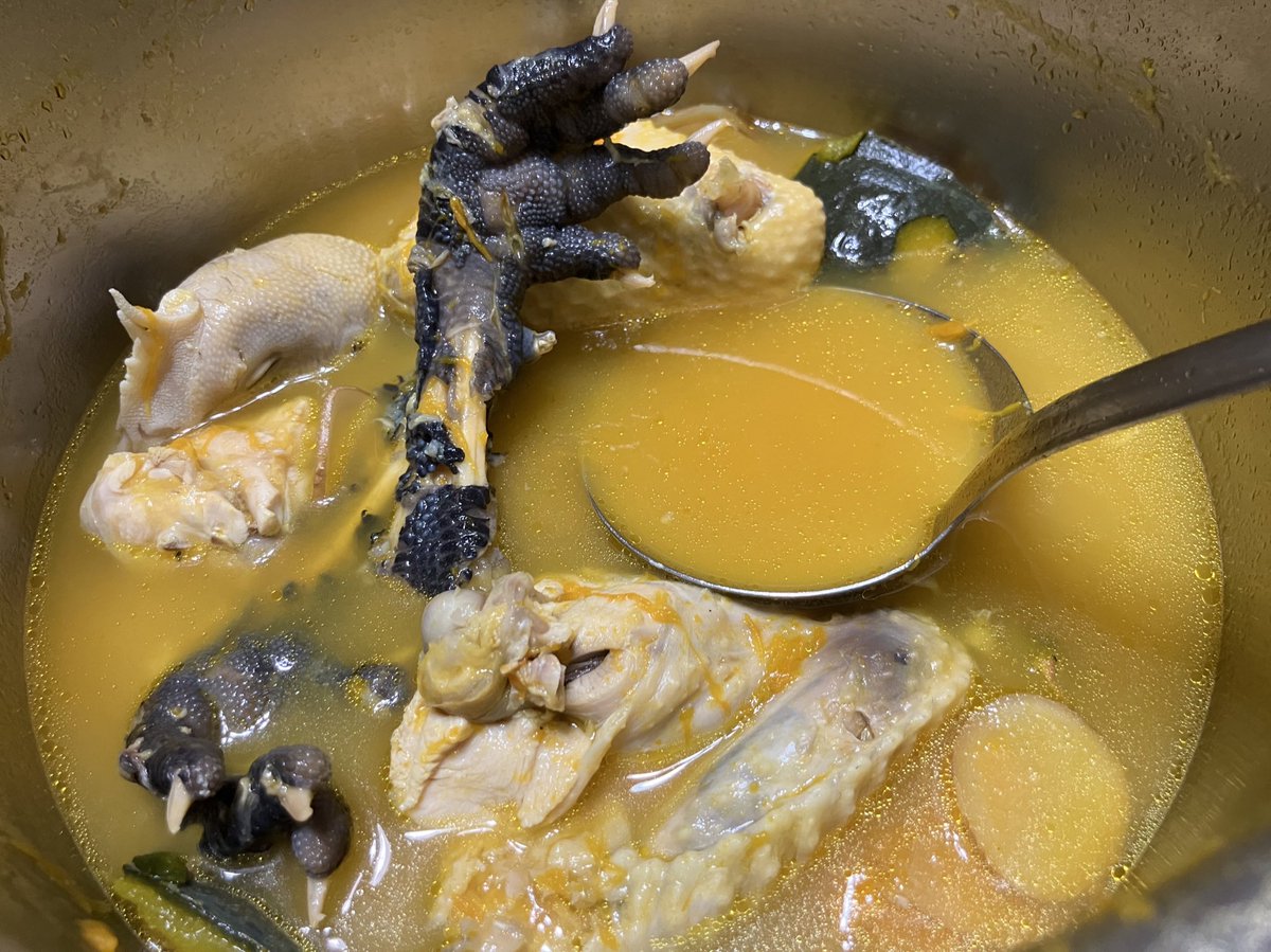 twjpkurashi's tweet photo. 今日も食卓に出てくるアワビとカラスミ🤤

まだ春節終わってないんかな？🤔

🍚🍚🍚米が進む〜！🍚🍚🍚 https://t.co/wuuZ8aSA72