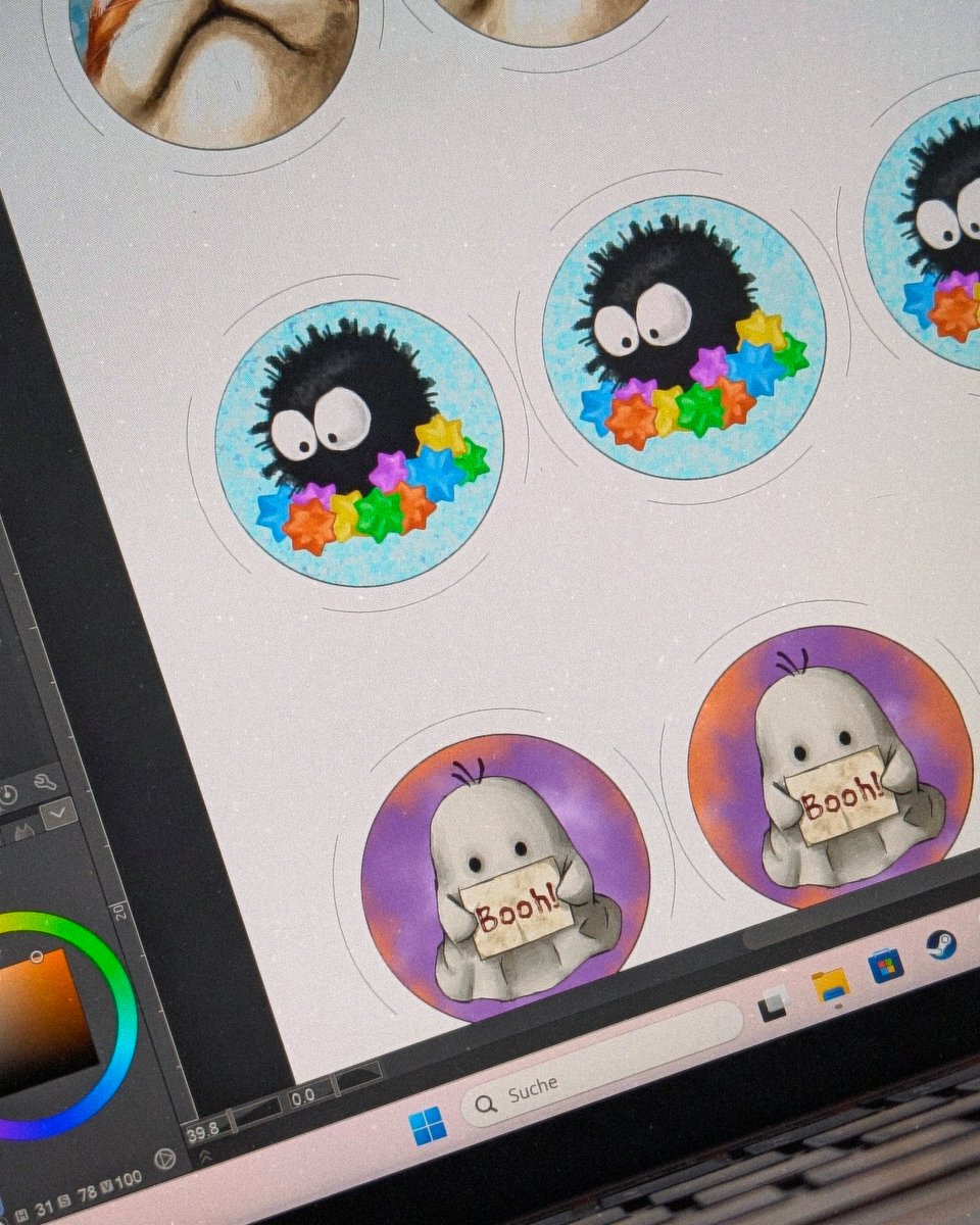 Die ersten Motive für meine aller ersten selbst hergestellten Buttons sind in Arbeit! 

The first designs for my very first self-made buttons are in progress!
*
*
*
*
#buttons #selfmadeart #artistofinstagram #artistlife #buttondesign #badgematic