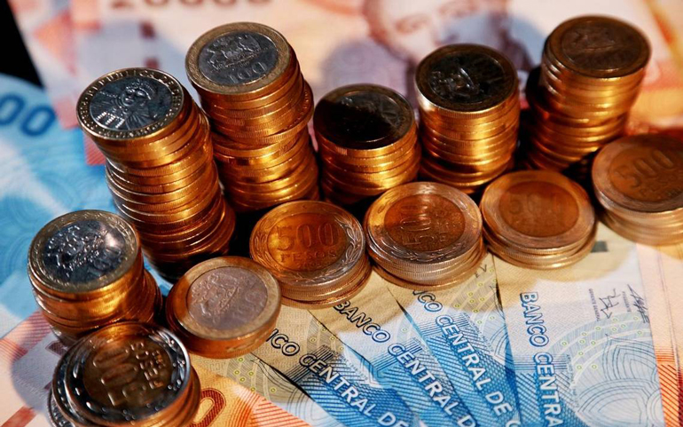 🚨URGENTE: Economía chilena supera todos los pronósticos y crece 6,6% en diciembre. Sí, leyó bien, el Imacec llegó a 6,6%, una cifra que supera largamente todos los pronósticos.

El Banco Central destaca desempeño positivo de todos los sectores, liderados por fruticultura y