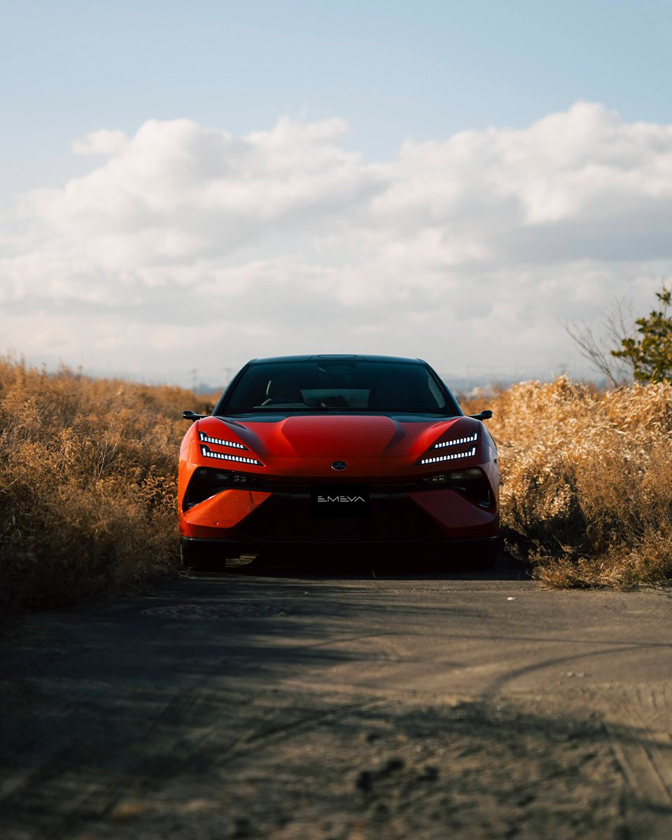 lotuscarsmena's tweet photo. A hyper-GT that sets a new standard for electric performance, all while standing out in the heart of Japan’s striking landscapes. Lotus Emeya.
#lotus #lotusmena #emeya #driversoftomorrow https://t.co/MvvVHd1QLL