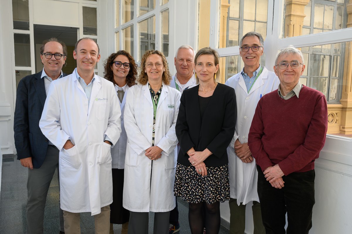 Hospital Clínic (@hospitalclinic) on Twitter photo <a href="/idibaps/">IDIBAPS</a> <a href="/UniBarcelona/">Universitat de Barcelona</a> @prat_aleix <a href="/castells_toni/">Antoni Castells</a> <a href="/jmcampis/">Josep M. Campistol</a> <a href="/RectorUB/">Rector Joan Guàrdia</a> <a href="/MeritxellMolla/">Meritxell Mollà</a> <a href="/sanchezvaller/">Raquel Sánchez-Valle</a> <a href="/MichelaBertero/">michib</a> <a href="/sarayalen/">Saray Alen</a> <a href="/UrbanoIspizuaMD/">Alvaro Urbano-Ispizua</a> <a href="/CampusClinicUB/">Campus Clínic UB</a> 🆕El #CampusCLÍNIC crea el Clínic Barcelona Comprehensive Cancer Center, una estructura que integra asistencia, investigación, innovación y formación en cáncer bajo un mismo paraguas
Impulsado por #CLÍNIC, <a href="/idibaps/">IDIBAPS</a> y <a href="/UniBarcelona/">Universitat de Barcelona</a>, permitirá abordar el cáncer desde todos los <a href="/idibaps/">IDIBAPS</a> <a href="/UniBarcelona/">Universitat de Barcelona</a> @prat_aleix <a href="/castells_toni/">Antoni Castells</a> <a href="/jmcampis/">Josep M. Campistol</a> <a href="/RectorUB/">Rector Joan Guàrdia</a> <a href="/MeritxellMolla/">Meritxell Mollà</a> <a href="/sanchezvaller/">Raquel Sánchez-Valle</a> <a href="/MichelaBertero/">michib</a> <a href="/sarayalen/">Saray Alen</a> <a href="/UrbanoIspizuaMD/">Alvaro Urbano-Ispizua</a> <a href="/CampusClinicUB/">Campus Clínic UB</a> 🆕El #CampusCLÍNIC crea el Clínic Barcelona Comprehensive Cancer Center, una estructura que integra asistencia, investigación, innovación y formación en cáncer bajo un mismo paraguas
Impulsado por #CLÍNIC, <a href="/idibaps/">IDIBAPS</a> y <a href="/UniBarcelona/">Universitat de Barcelona</a>, permitirá abordar el cáncer desde todos los