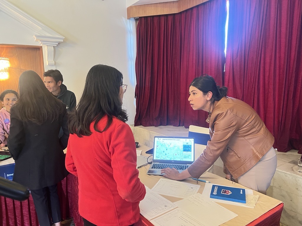 Start Fund Nepal (@startfundnepal) on Twitter photo We were delighted to participate in the symposium "Catalysing Impact: Frontier Technologies in Humanitarian Action" organised by Rumsan. Together we explored how 🔬 🤖 digital tools like #blockchain and #AI can enhance #humanitarian efforts.
<a href="/UKinNepal/">UK in Nepal 🇬🇧🇳🇵</a> We were delighted to participate in the symposium "Catalysing Impact: Frontier Technologies in Humanitarian Action" organised by Rumsan. Together we explored how 🔬 🤖 digital tools like #blockchain and #AI can enhance #humanitarian efforts.
<a href="/UKinNepal/">UK in Nepal 🇬🇧🇳🇵</a>