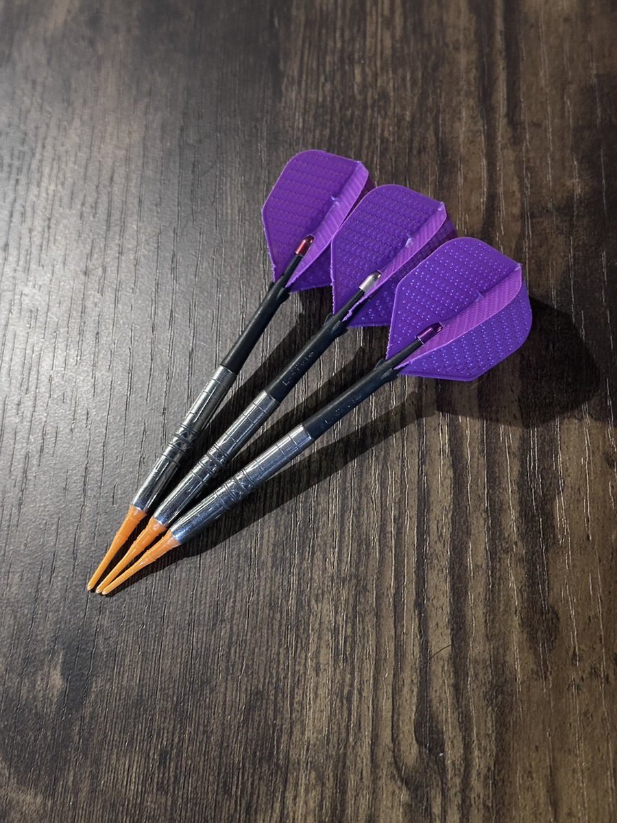 ダーツライブ L-style L-styleから #鈴木洋平 選手モデルのフライト第1弾が新登場