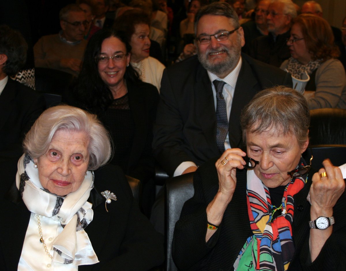 filarramendi's tweet image. El 25 de noviembre de 2014 se presentó uno de los libros más importantes para conocer la Historia de la Ciencia en España: El Epistolario de Santiago #RamónyCajal.

El proyecto, iniciado por Ignacio Larramendi, culminó tras no pocas dificultades... ⬇️ 
youtube.com/watch?v=yDe0ha…