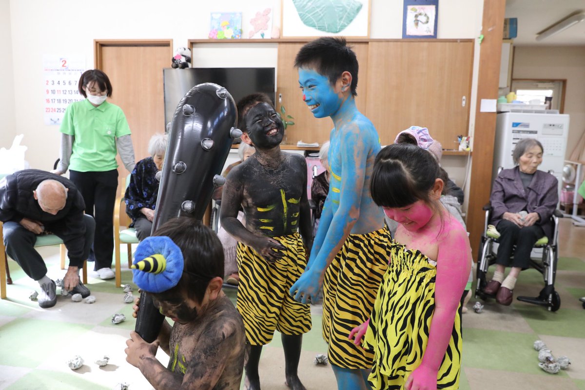 S_Nakabayashi's tweet photo. 家族で鬼になることが、こんなにも幸せだとは思いませんでした。
芽吹き、さとみちには、間違いなく福の神がいるってことを知りました。 https://t.co/W6upJwrlIr