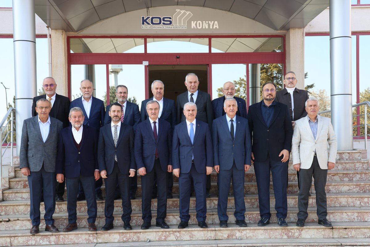 KonyaSanayiOdas's tweet photo. 2013 yılından bu yana Konya Organize Sanayi Bölgesi  Yönetim Kurulu Başkanlığı görevini yürüten Memiş Kütükcü, görevi Başkanımız Mustafa Büyükeğen’e devretti.
⬇️⬇️
https://t.co/SB0oVGEGcj https://t.co/gu2Tg8FlWA