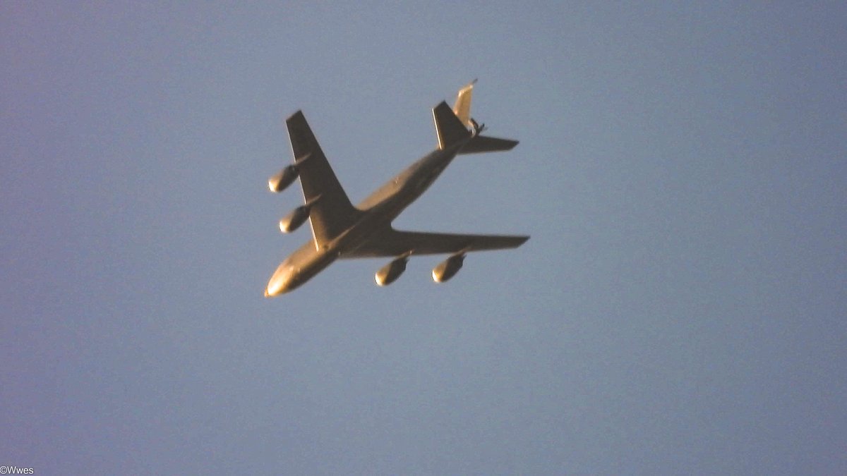 wesleyb1989's tweet photo. FEB3: early morning
#emptycallsign #AE07A7 (59-1498) #USAF #K35R BOEING KC-135R/T #Stratotanker
(#NLspot #Planespotting #Nikon (#P950 #P1000) #Aviation #Avgeek #ADSB) https://t.co/ymaExRYWAN
