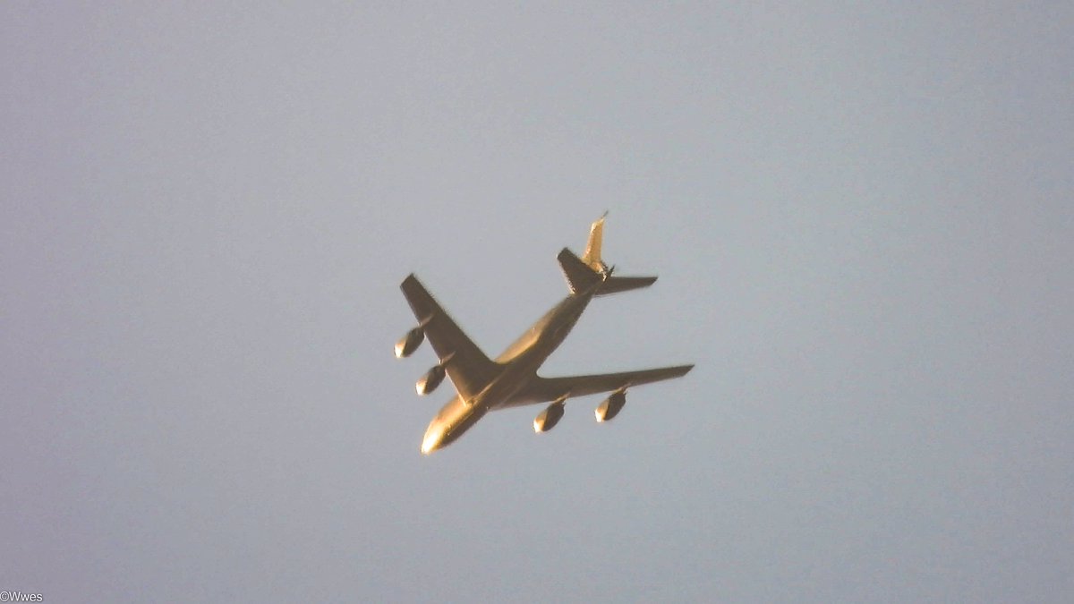 wesleyb1989's tweet photo. FEB3: early morning
#emptycallsign #AE07A7 (59-1498) #USAF #K35R BOEING KC-135R/T #Stratotanker
(#NLspot #Planespotting #Nikon (#P950 #P1000) #Aviation #Avgeek #ADSB) https://t.co/ymaExRYWAN