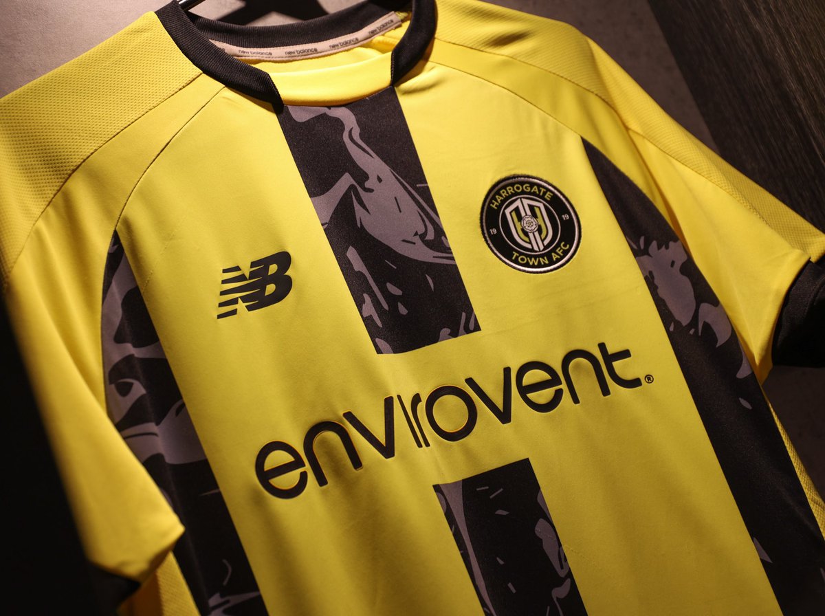 Our home shirts are back in stock later this week 🙌

🟡⚫️