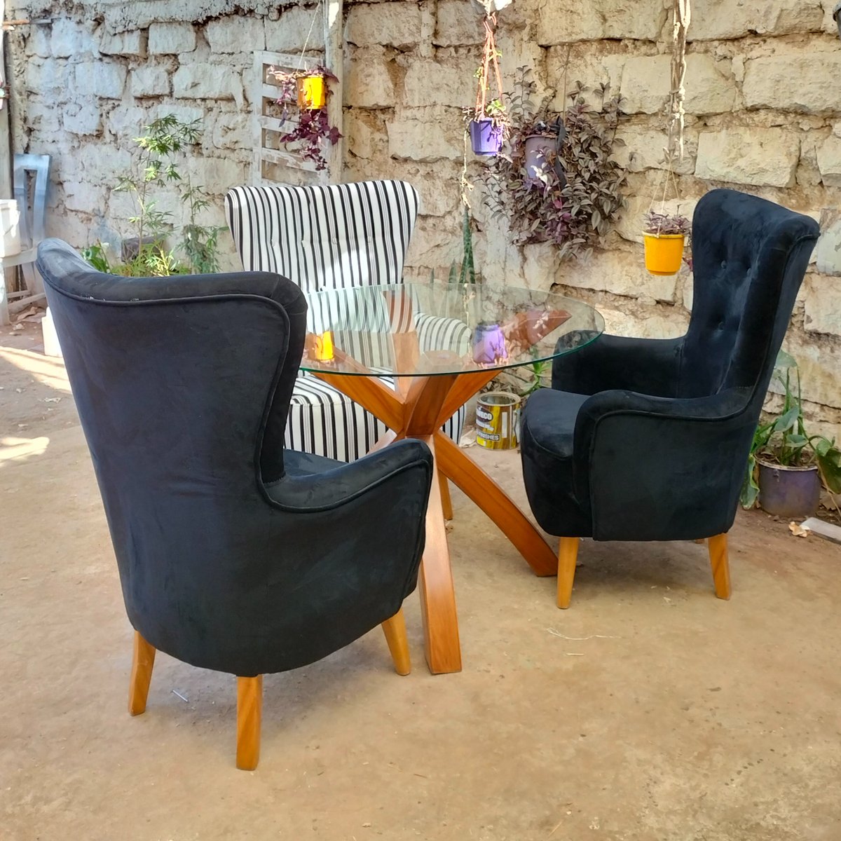 impalafurniture's tweet photo. They said: keep your circle small
Also someone somewhere for completely now reason at all: takes them seriously๐๐
Make us part of your circle today!
#HomeDesignInspiration #lifestyle https://t.co/tdag5UKuNp