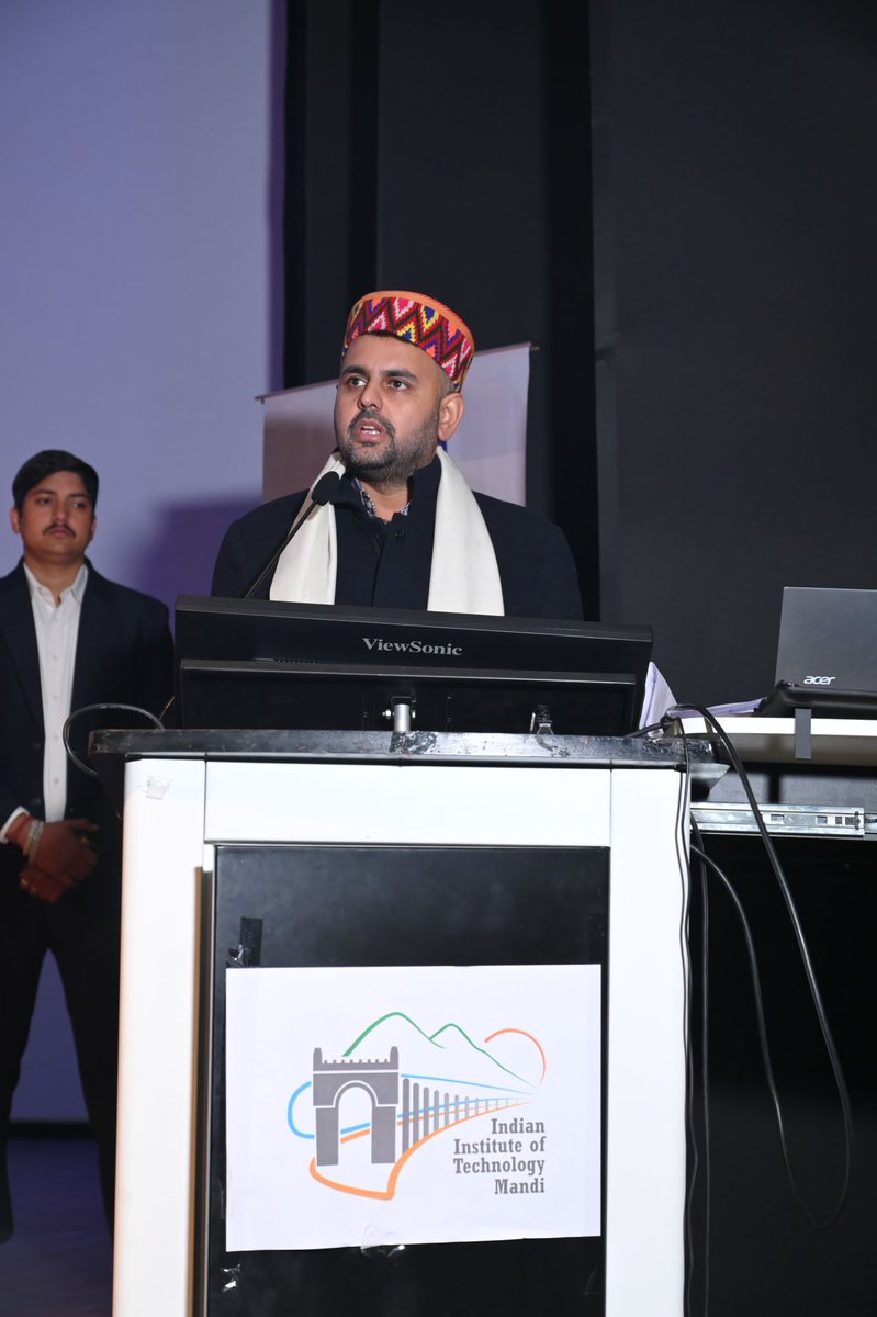 IITMandiiHub's tweet image. 𝗗𝗮𝘆 𝟮 𝗛𝗶𝗴𝗵𝗹𝗶𝗴𝗵𝘁𝘀 𝗼𝗳 𝗛𝗜𝗩𝗘 𝟮.𝟬 𝗖𝗼𝗻𝗰𝗹𝗮𝘃𝗲
Day 2 of HIVE 2.0 Conclave was honored by the presence of distinguished guests:
𝗦𝗵. 𝗚𝗼𝗸𝘂𝗹 𝗕𝘂𝘁𝗮𝗶𝗹, Principal Advisor to the Chief Minister of Himachal Pradesh (Innovation, Digital Technologies &amp;amp;…