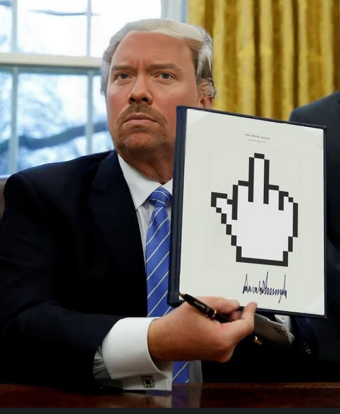 OCAPLS's tweet photo. RH pulled a Trump on #PulseChain 🫵😂

Did you click? https://t.co/aADvq7YL1o