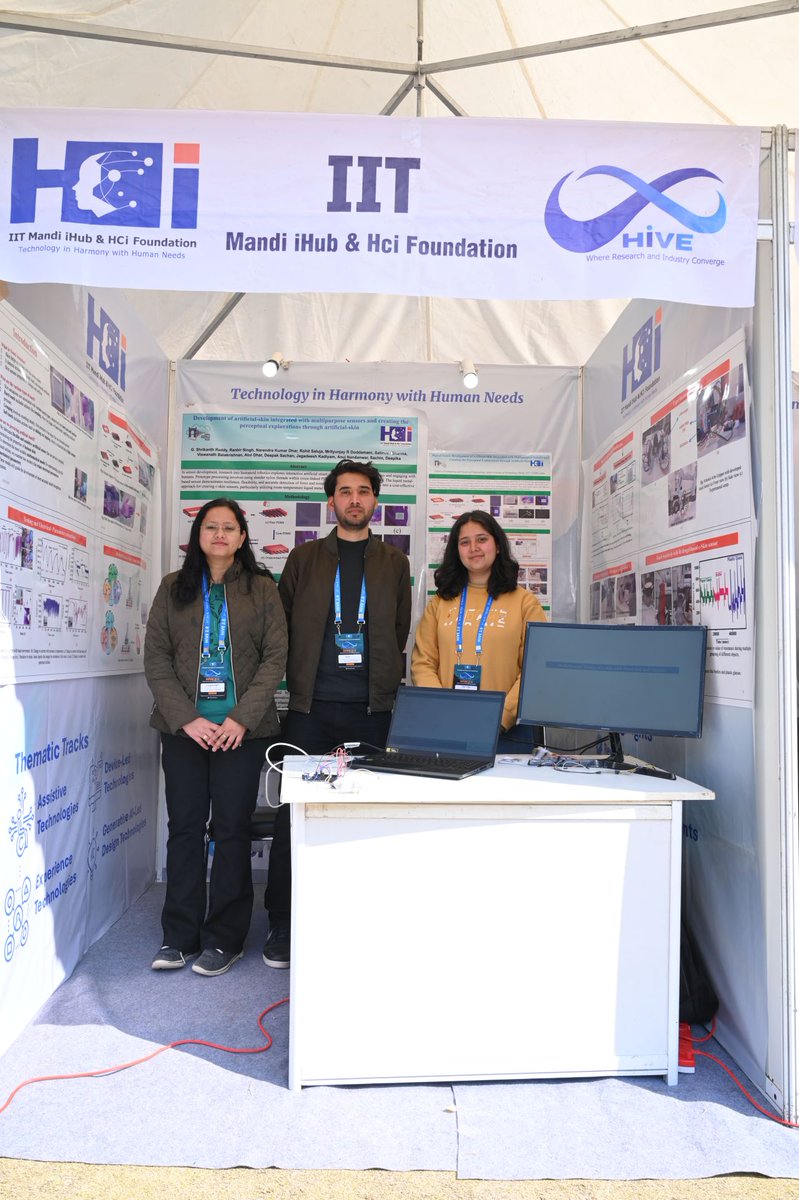 IITMandiiHub's tweet image. 𝗗𝗮𝘆 𝟮 𝗛𝗶𝗴𝗵𝗹𝗶𝗴𝗵𝘁𝘀 𝗼𝗳 𝗛𝗜𝗩𝗘 𝟮.𝟬 𝗖𝗼𝗻𝗰𝗹𝗮𝘃𝗲
Day 2 of HIVE 2.0 Conclave was honored by the presence of distinguished guests:
𝗦𝗵. 𝗚𝗼𝗸𝘂𝗹 𝗕𝘂𝘁𝗮𝗶𝗹, Principal Advisor to the Chief Minister of Himachal Pradesh (Innovation, Digital Technologies &amp;amp;…