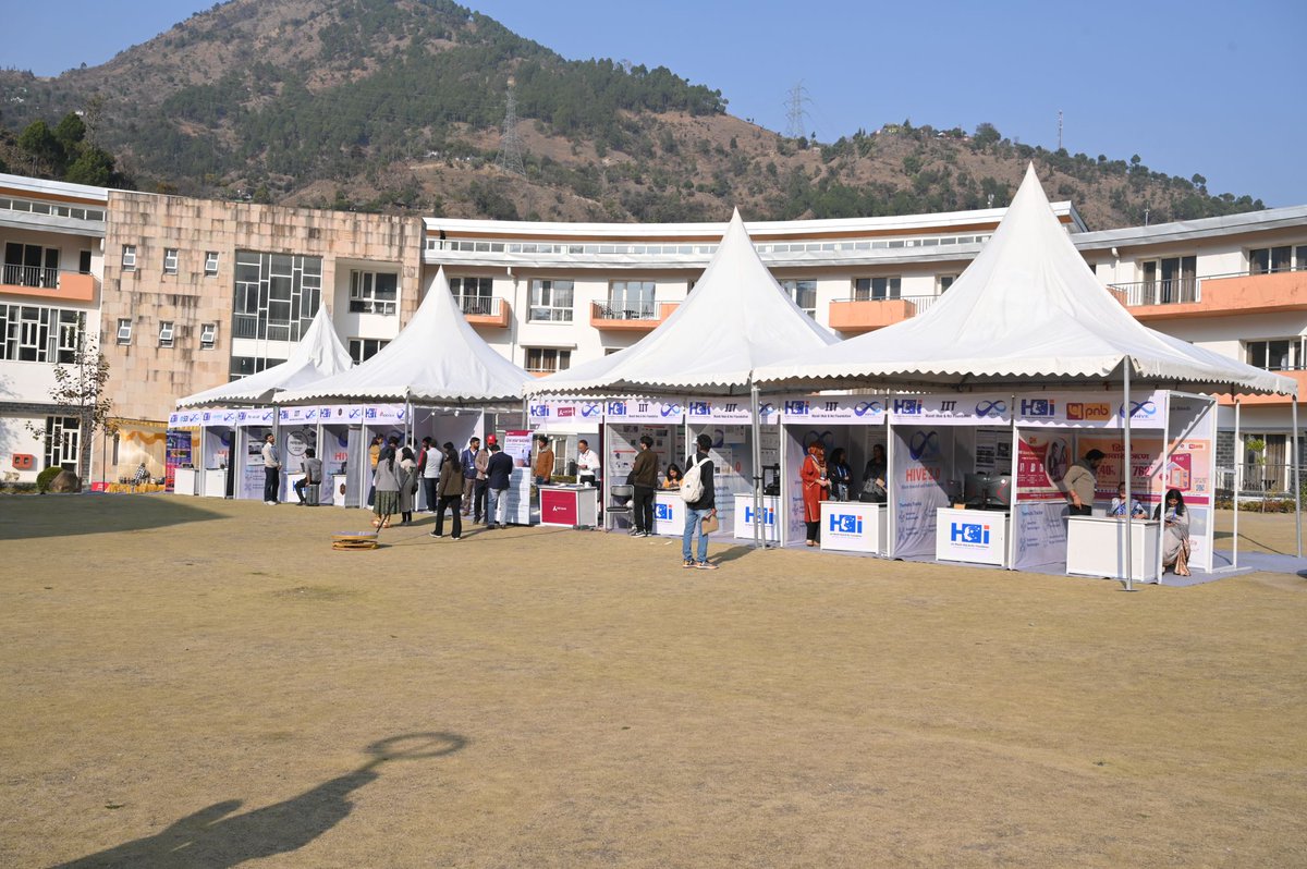 IITMandiiHub's tweet image. 𝗗𝗮𝘆 𝟮 𝗛𝗶𝗴𝗵𝗹𝗶𝗴𝗵𝘁𝘀 𝗼𝗳 𝗛𝗜𝗩𝗘 𝟮.𝟬 𝗖𝗼𝗻𝗰𝗹𝗮𝘃𝗲
Day 2 of HIVE 2.0 Conclave was honored by the presence of distinguished guests:
𝗦𝗵. 𝗚𝗼𝗸𝘂𝗹 𝗕𝘂𝘁𝗮𝗶𝗹, Principal Advisor to the Chief Minister of Himachal Pradesh (Innovation, Digital Technologies &amp;amp;…