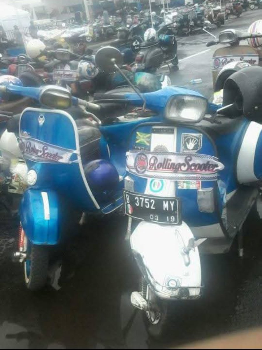 Rabun jauh (@fajarizki14) on Twitter photo <a href="/juALVESpa/">Jual Beli Vespa (Alves) 🇮🇩</a> Wkwkw mungkin salah satu alesan waktu itu demandnya banyak, makanya pada naikin harga,
tapi circa 2014, vespa pertama gua min, super tahun 74, beli cuma 3.2jt, surat lengkap, dulu mah salah satu moda transportasi alternatif daripada nyicil jepangan wkwkwk <a href="/juALVESpa/">Jual Beli Vespa (Alves) 🇮🇩</a> Wkwkw mungkin salah satu alesan waktu itu demandnya banyak, makanya pada naikin harga,
tapi circa 2014, vespa pertama gua min, super tahun 74, beli cuma 3.2jt, surat lengkap, dulu mah salah satu moda transportasi alternatif daripada nyicil jepangan wkwkwk