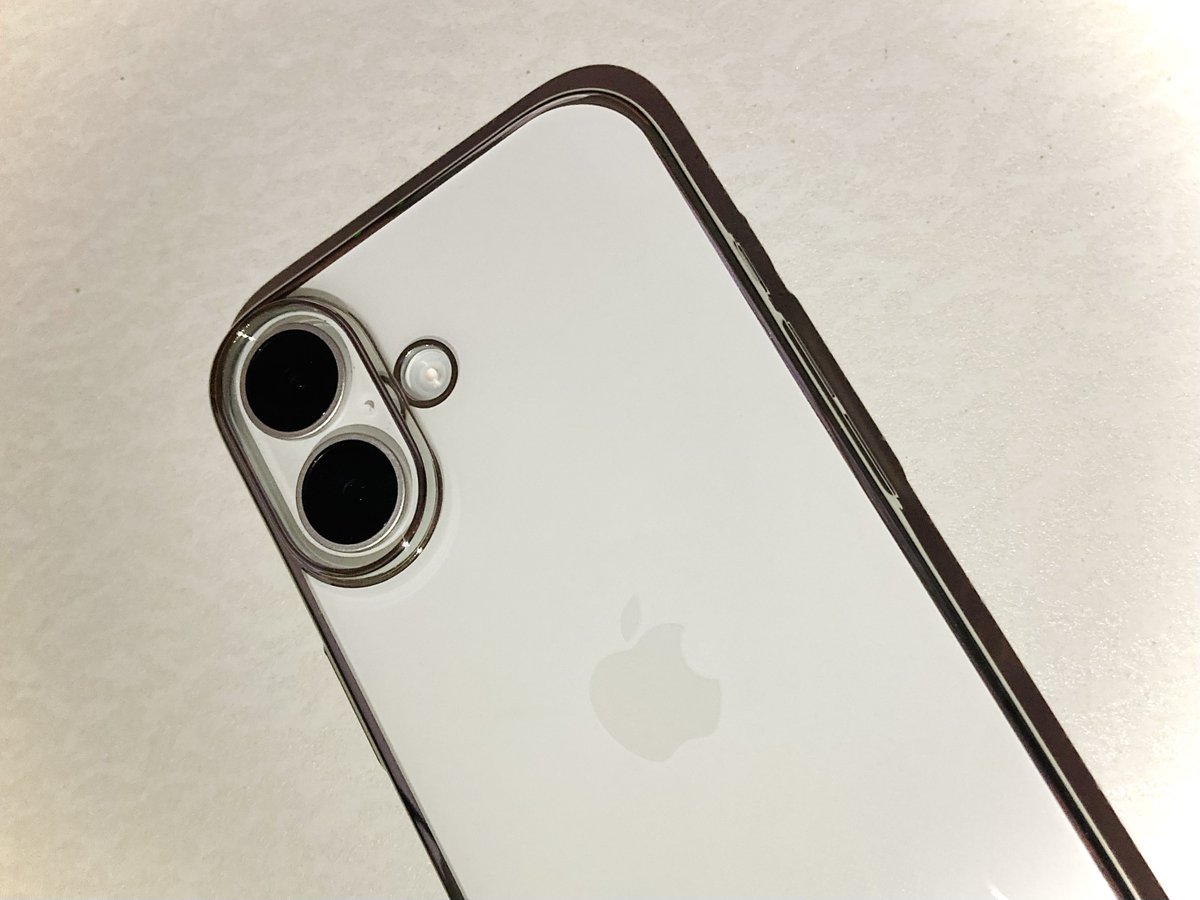 iPhone16！色悩んだけど白にした！✨️