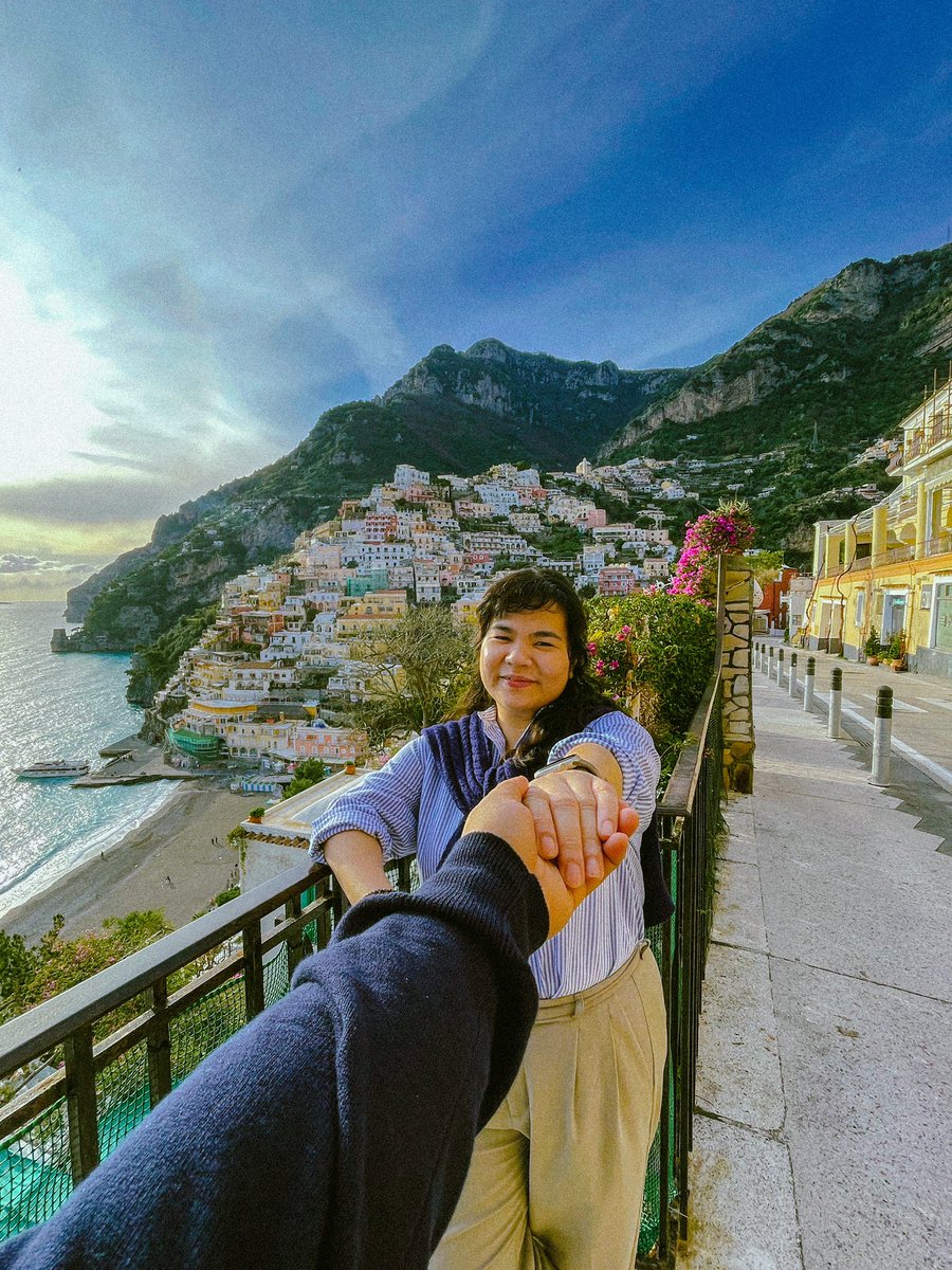 rossbutter_'s tweet photo. You deserve the whole world!!! @jaralim ❤️❤️❤️ https://t.co/INwL18muaC