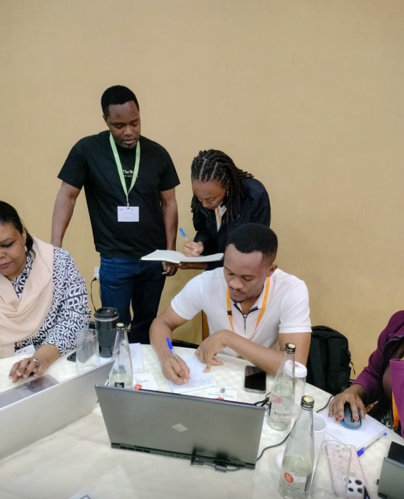 humangeneticstz's tweet photo. THGO was well represented in a workshop adressing practical approaches to reaseach using African Genome Diversity in Uganda organized by Wellcome Connecting Science.
#AfricanGenomeDiversity #WellcomeConnectingScience #HumanGeneticsTz https://t.co/As1yhIQVbI