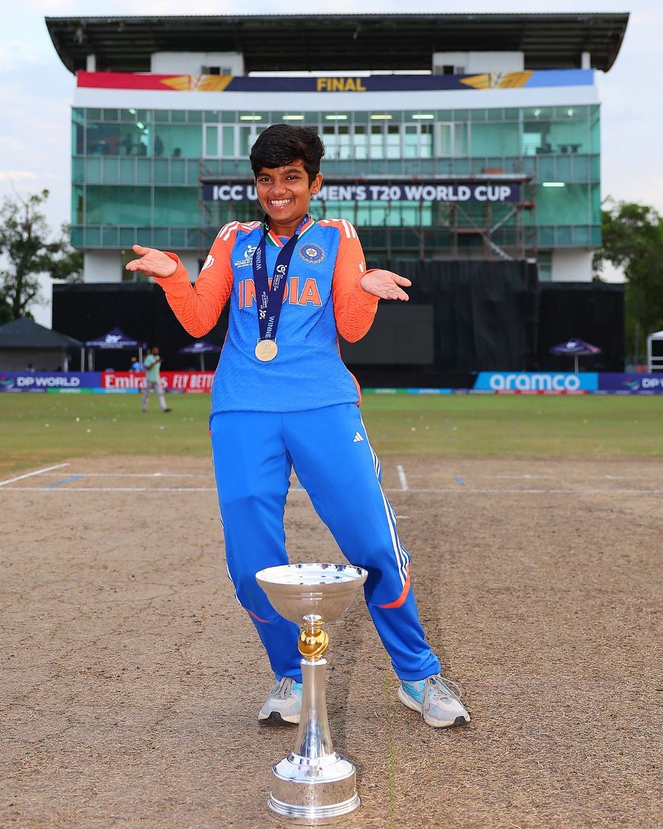 PempaRam179438's tweet photo. Hardik Pandya is an Inspiration to all. 🇮🇳 #hardikpandiya
#RohitSharma #RoyalRumble #GRAMMYs #LaCasaDeLosFamososCol #enflasyon #Trump #ViratKohli #ChampionsTrophy #INDvENG #AbhishekSharma #ShivamDube #SanjuSamson #kripto #MSDhoni𓃵 #Rishabpant #mshami https://t.co/Ykkw4xxzPU