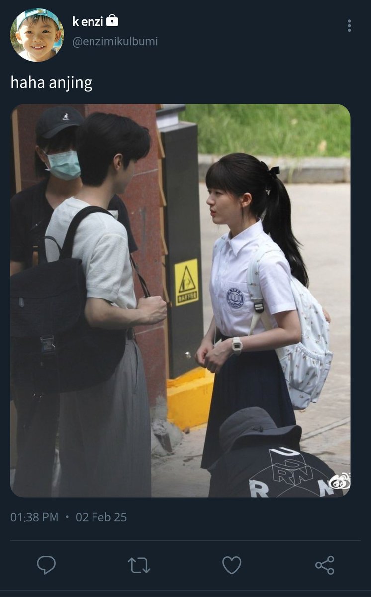 kenzi kasmaran

jeno jaemin few tweets au