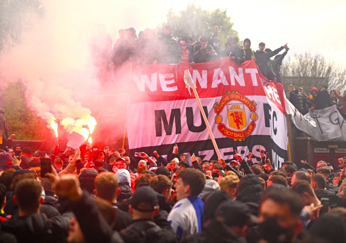 Manutd_addicts's tweet photo. 🚨🚨

The Glazers &amp; INEOS have hiked ticket prices and overseen one of the worst transfer windows in the club’s history. They’re taking the piss.

Do not spend a penny.

Protest outside the stadium vs Leicester.

They think you’re weak—prove them wrong. #MUFC  Share this message! https://t.co/7UKzja6QBx