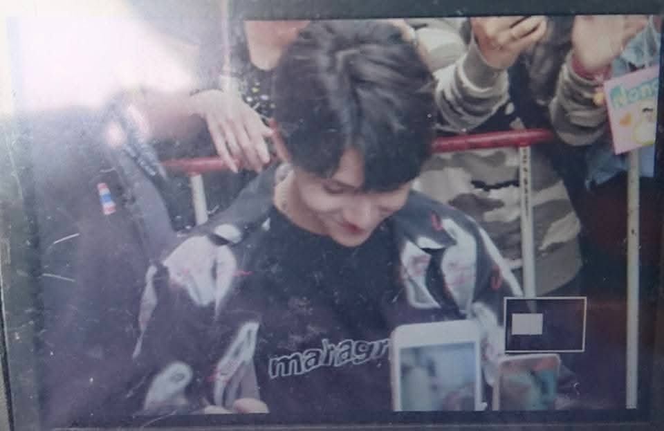 BeeParn's tweet image. 7ปีที่แล้ว ไปนั่งท้าลมหนาวที่ช่อง3