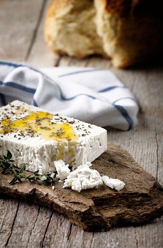 d_esp1na's tweet photo. Πείτε έναν αγαπημένο σας συνδυασμό με οποιοδήποτε φαγητό

Εγώ μπορώ να ζω μόνο με ντομάτα και φέτα 😭❤️ https://t.co/t7umGIgTEn