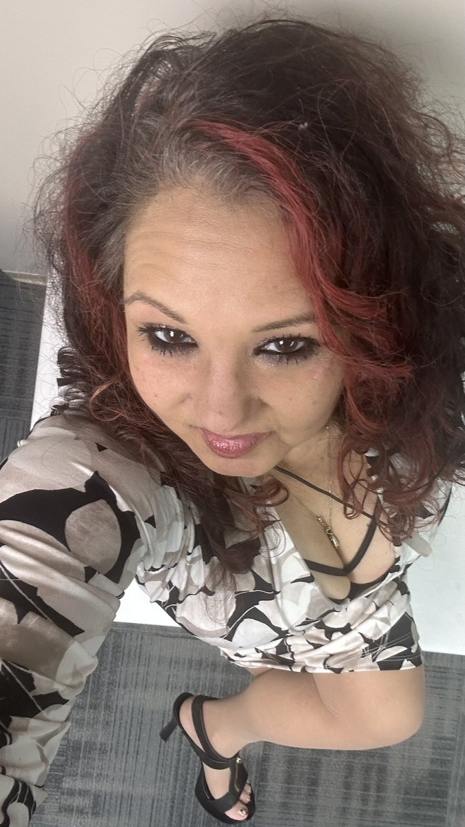 TaurusMeme's tweet image. #OfficeDay
#LoveMeOrHateMeIDGAF
#BringOnSpring 
#SlayinIt
#ItsAboutTimeForMyArrival