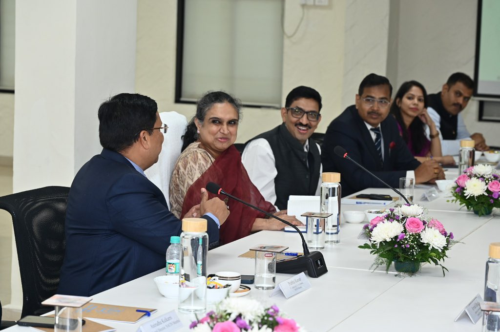 IRS(Customs & Indirect Taxes) Association tweet media