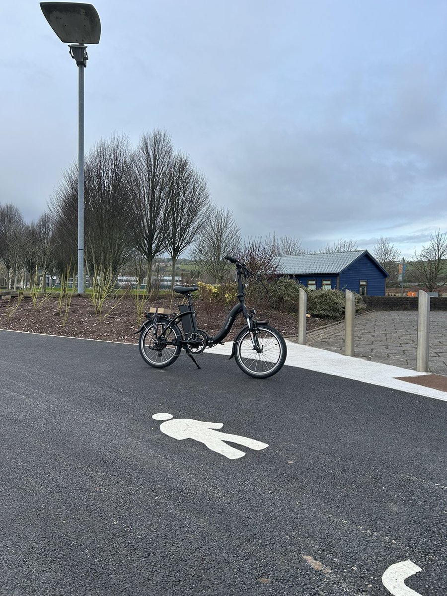 RocaSportsIrl's tweet photo. The Even electric folding bike from @RocaSportsIrl 100KM Range on a full Battery Ready for a test ride in store https://t.co/tucWXqzxk9