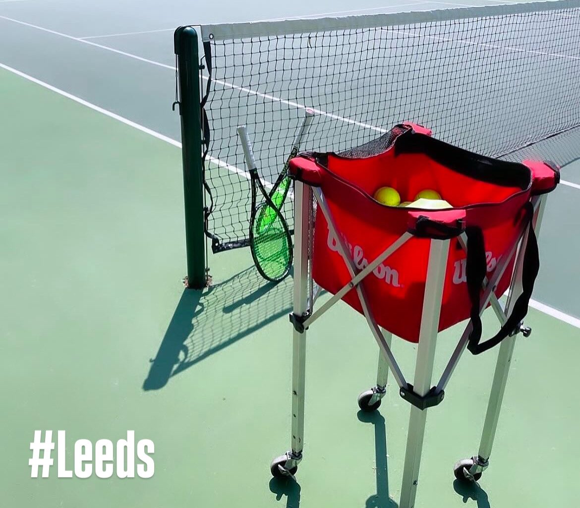 CompeteTennisUK's tweet photo. Helping players prepare for upcoming tournaments 🎾 @YorkshireTennis @WilsonTennis @LeedsGirlsCan @NLeedsMumbler @ForpLeeds @ChapelAToday #leedstennis #roundhay #moortown #alwoodley #wetherby #scarcroft #davidlloydleeds #roundhaypark #leedsparkstennis #leeds #weetwood https://t.co/WPy4WpEBOs