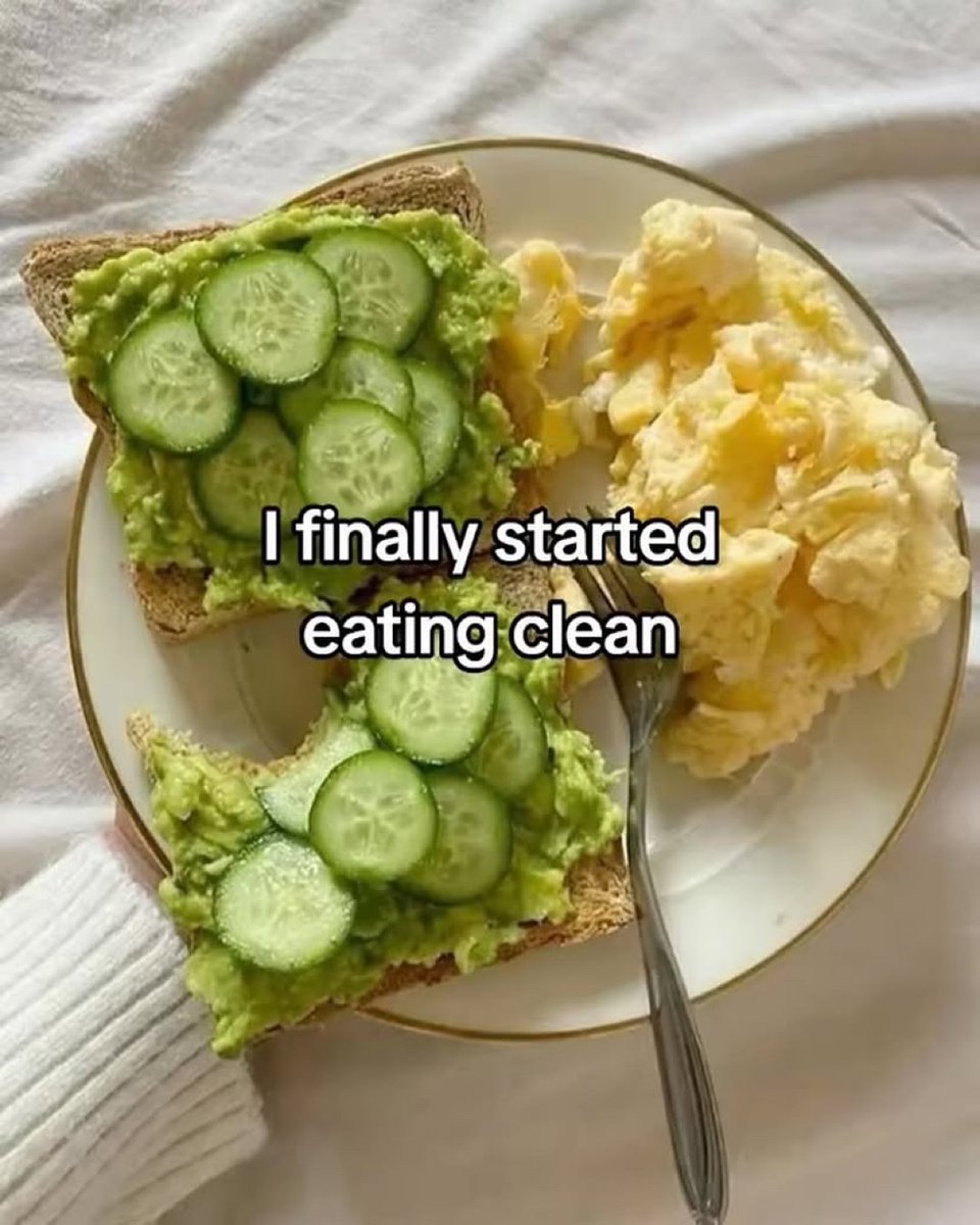 Nutrabuddy_io's tweet photo. Eating Clean For the Day!! #weightlossjourney #cleaneating #cleanfood #foodisgood #nutritiontips https://t.co/F3pirua6dG