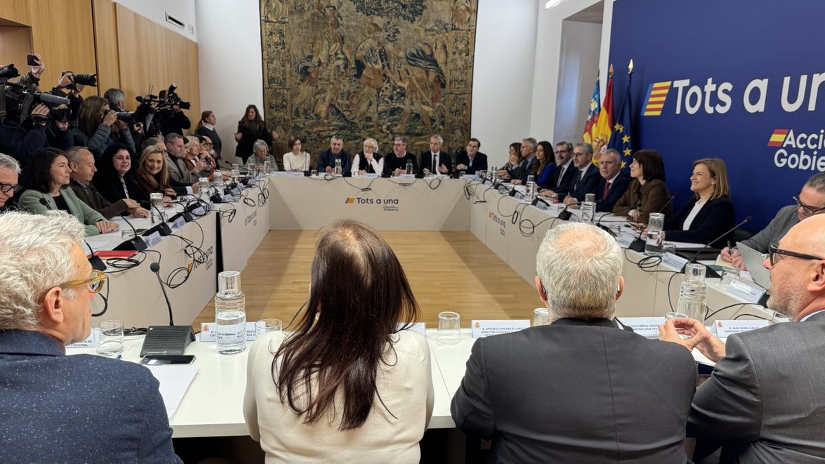 👉<a href="/ccoopv/">CCOO País Valencià</a> en la constitución de la comisión de personas expertas de diferentes ámbitos para la reconstrucción tras la #dana, en la que se ajustará el diagnóstico de la situación y se tomarán medidas, a las que se hará un seguimiento.