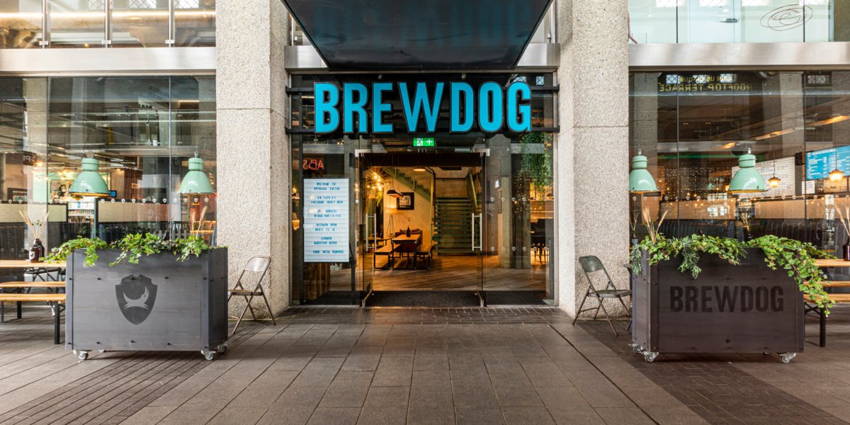 CompleatQuizExe's tweet photo. Our weekly quizzes will be resuming at @BrewDog Exeter as of tomorrow night Tuesday 4th at 7pm. Come along and welcome us back in style. We have Jackpot prizes to be won! To book your cosy booth table ahead of time, please visit here https://t.co/vW1J3fYybX https://t.co/vS7PRwxFb9