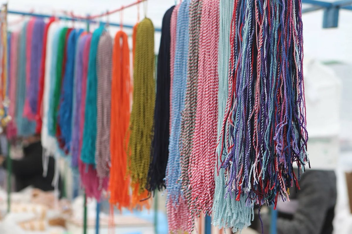 Gure Durangaldeko eta Bizkaiko <a href="/ehbildu/">EH Bildu</a>|ko hautetsiak #Abadiño|ko #Sanblas|etan izan dira gaur baserriko produktuak eta eguna bertan dastatzen!