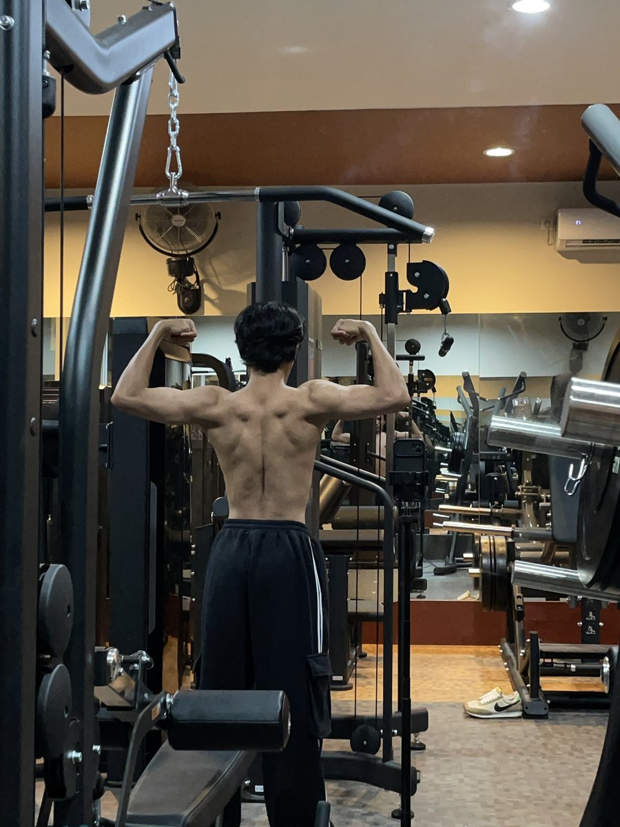 update ah, minusnya masih males makan😭