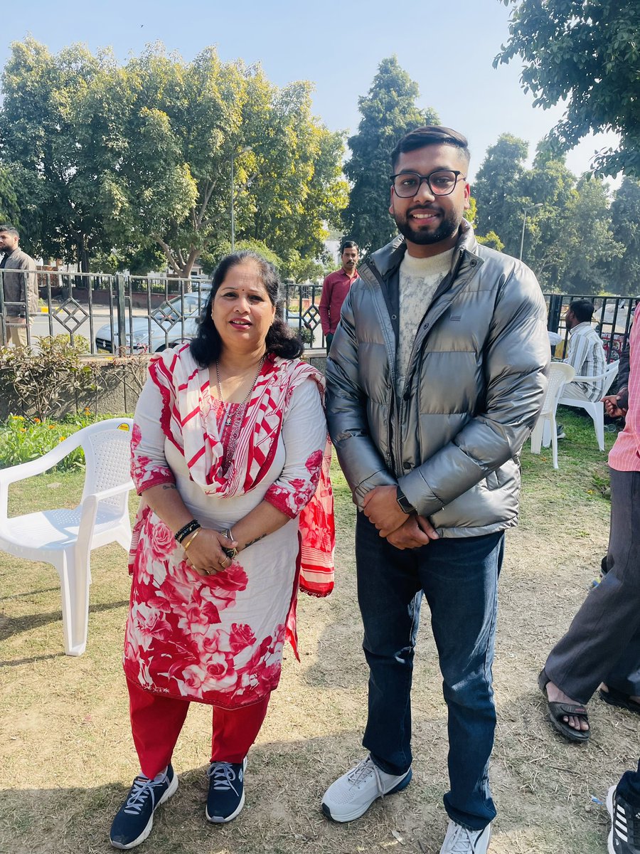 Chirag Gupta tweet media