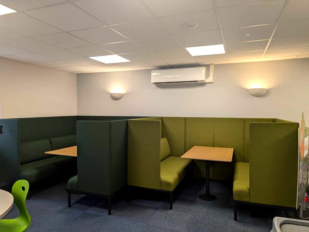 EdsentialUK's tweet photo. π Weβve moved! π
Our new Edsential office is designed for collaboration, creativity & making a bigger impact on schools & communities! π«β¨
π 7-8, Rossmore Business Village, Inward Way, Ellesmere Port CH65 3EY
New space, same passion. Letβs get to work! πΌπ #Edsential https://t.co/sxX6Yj2zhq