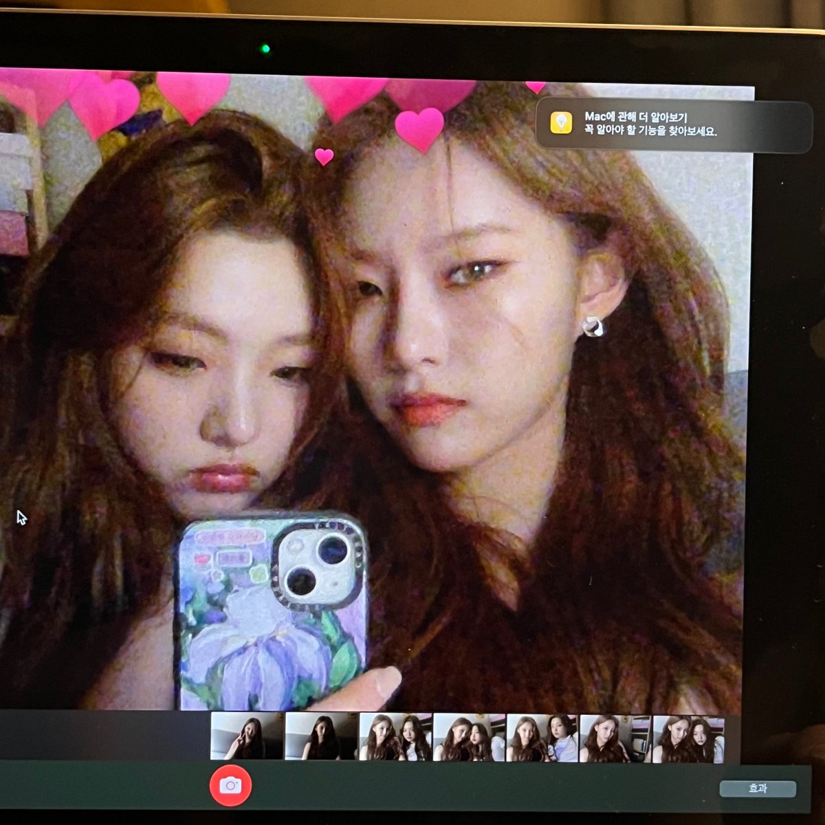hadose1026's tweet photo. 멍냥즈 방 몰래 들어가서
이날 찍은 셀카 싹다 위클리 트위터에 업로드 후
유유히 숙소를 빠져나오고 싶음 https://t.co/raiatiDHHC