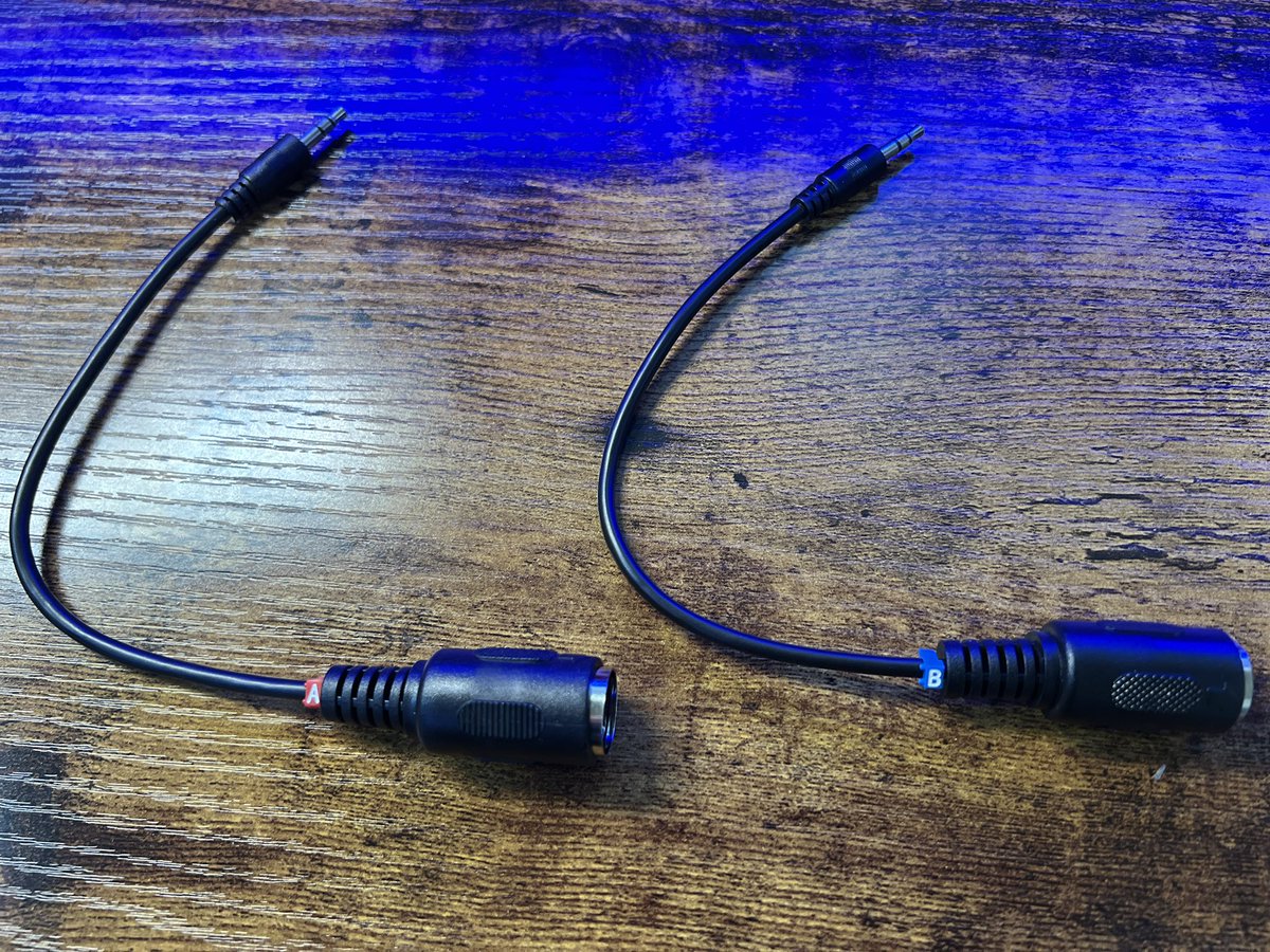 chaca_666's tweet photo. これは5pin DIN - TRS MIDIケーブルのType-AとType-B
A、Bの記載があるのがありがたい https://t.co/tUCZhaN1N9